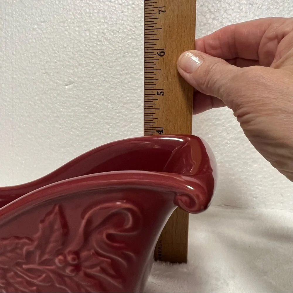 Longaberger Pottery Nature’s Garland Sleigh Dish in Paprika  Ceramic Bakeware